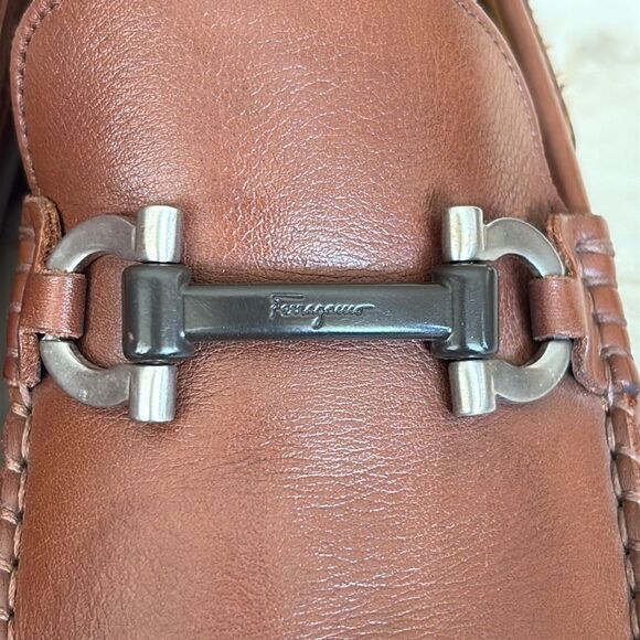 Salvatore Ferragamo Leather Gancini Buckle Loafers - Picture 6 of 16